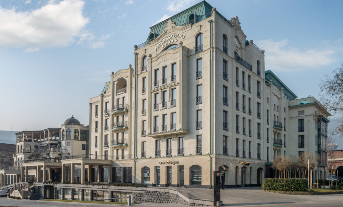 Hotel Ambassadori (1)